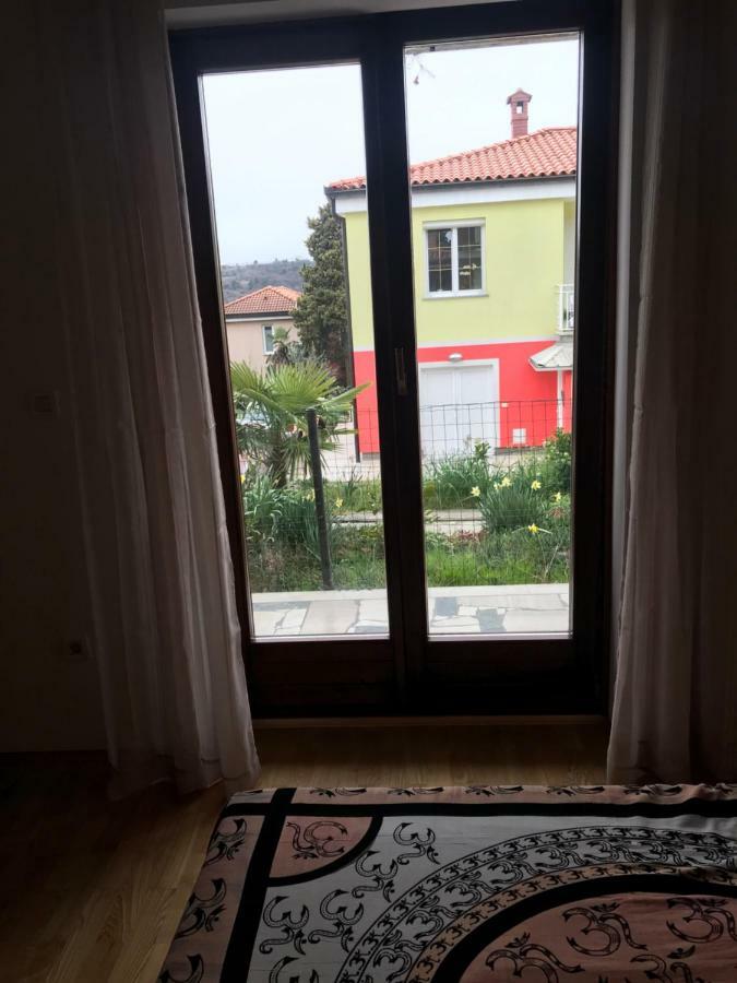לוסיה Maeli Apartment מראה חיצוני תמונה