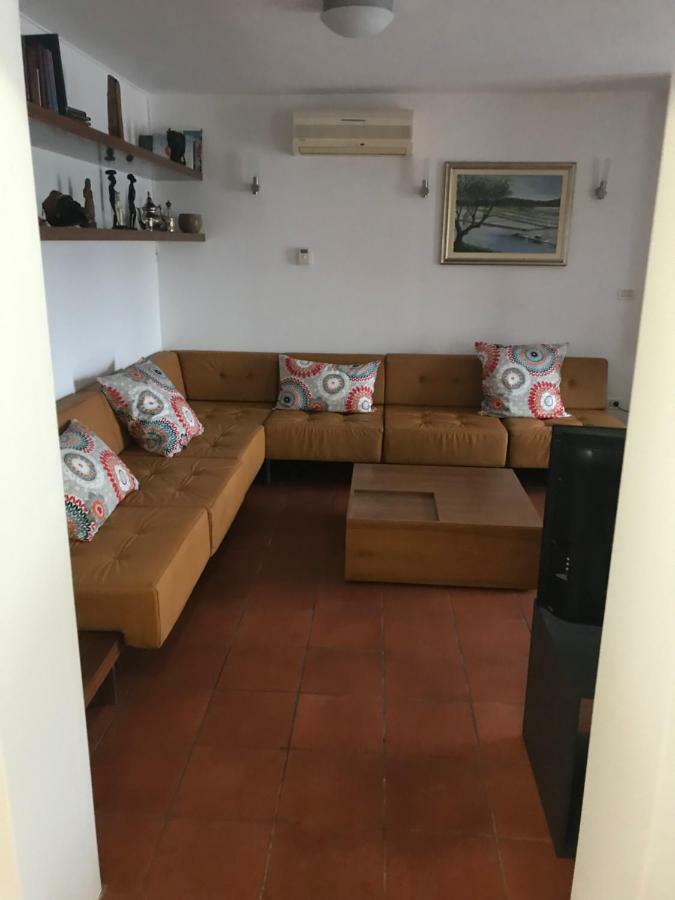 לוסיה Maeli Apartment מראה חיצוני תמונה
